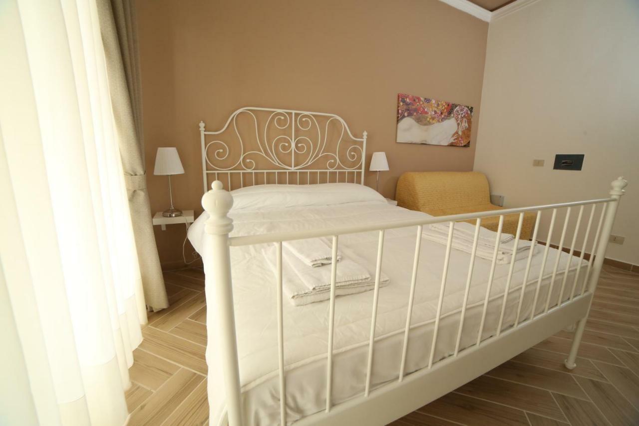 Antichi Soffitti Bed & Breakfast Catania Exterior photo
